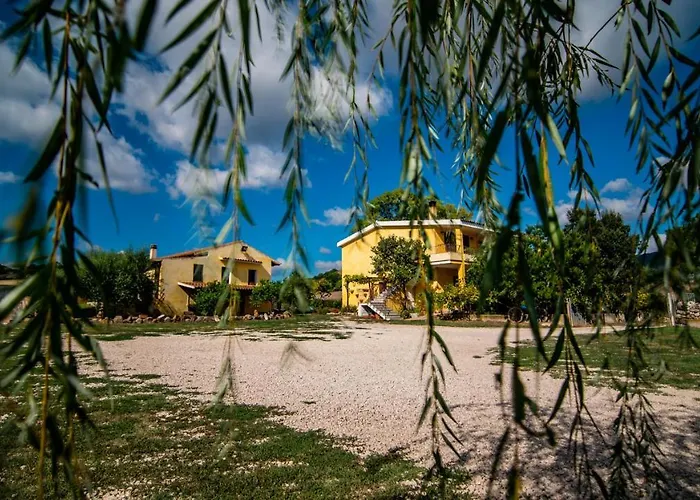 Carrucana Фермерский дом *